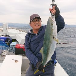 エンペラー 釣果