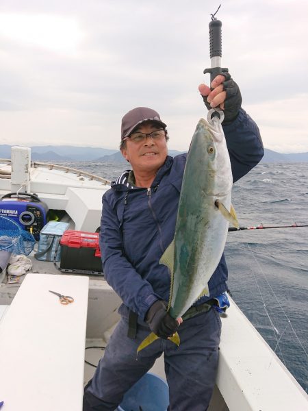 エンペラー 釣果