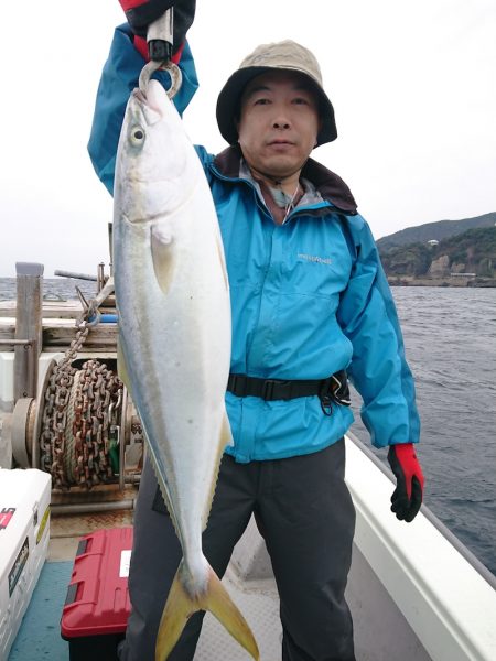 鷹王丸 釣果