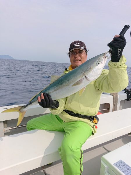 エンペラー 釣果