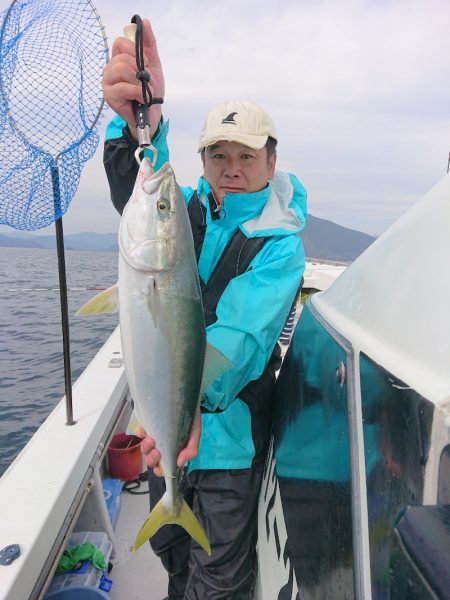 エンペラー 釣果