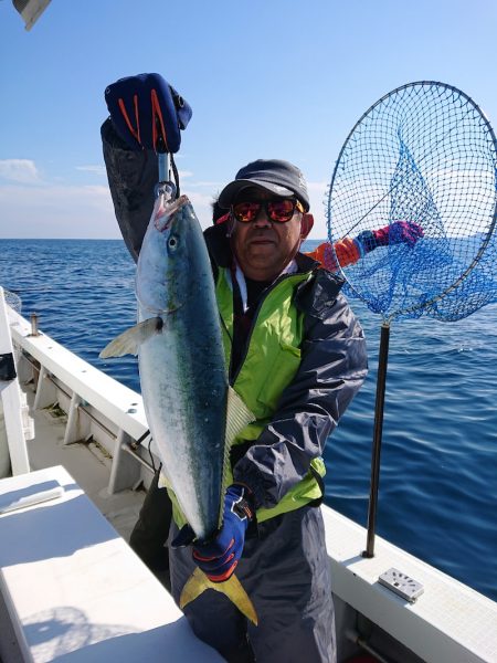 エンペラー 釣果