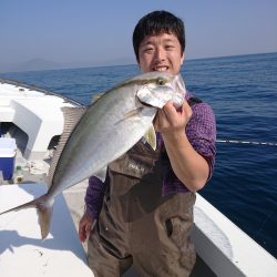 エンペラー 釣果