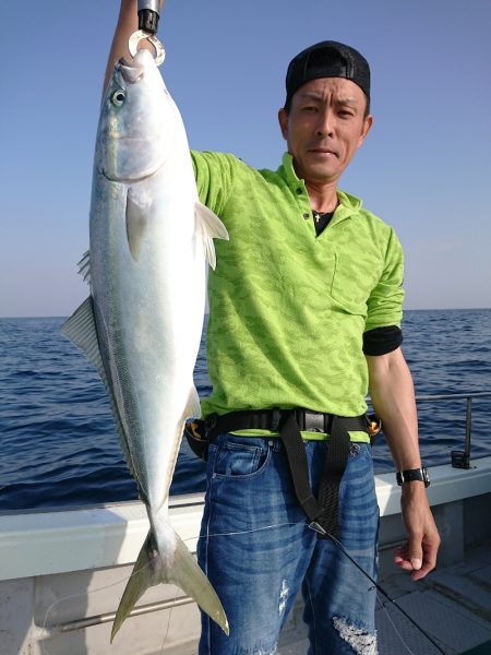 鷹王丸 釣果