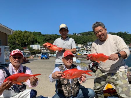 晃山丸 釣果