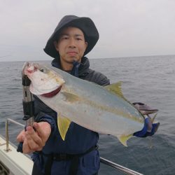鷹王丸 釣果