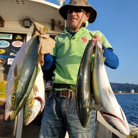 サンマリン 釣果