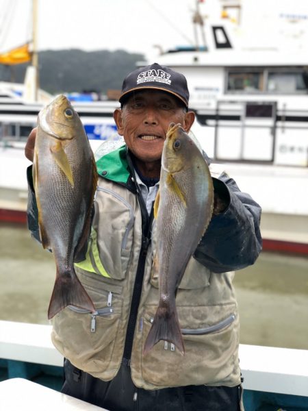 丸万釣船 釣果