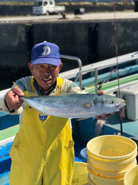 丸万釣船 釣果