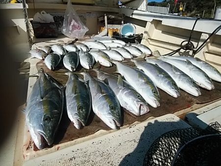 大物釣果速報！●光義丸：平戸市早福港