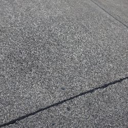 戦況は非常に厳しいです。