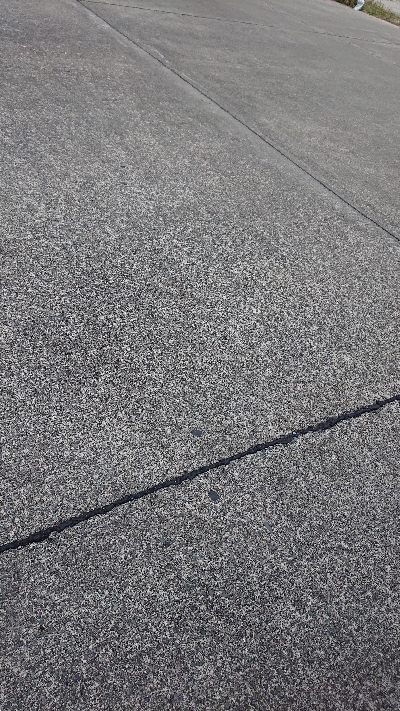 戦況は非常に厳しいです。