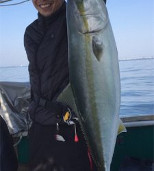 知り合いの船でブリ、メジロ、ハマチ狙い