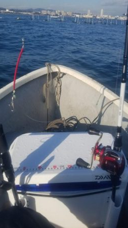 手漕ぎボートで