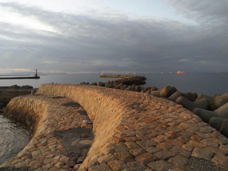 高砂港にキスの引き釣り