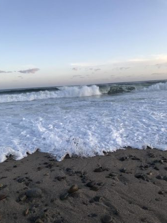 荒れ気味サーフ