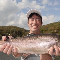 フィッシングレイクたかみや 釣果
