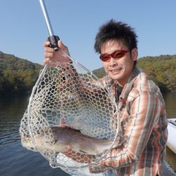 フィッシングレイクたかみや 釣果