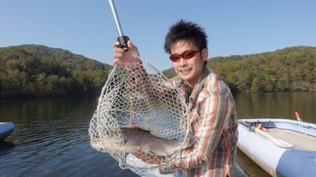 フィッシングレイクたかみや 釣果