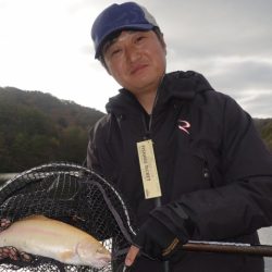 フィッシングレイクたかみや 釣果