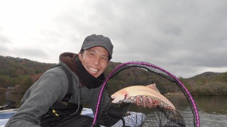 フィッシングレイクたかみや 釣果