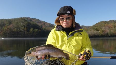 フィッシングレイクたかみや 釣果