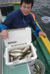 ＫＯＮＡＹＡｰＭＡＲＵ（こなや丸） 釣果