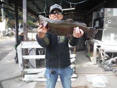 すそのフィッシングパーク 釣果