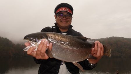 フィッシングレイクたかみや 釣果