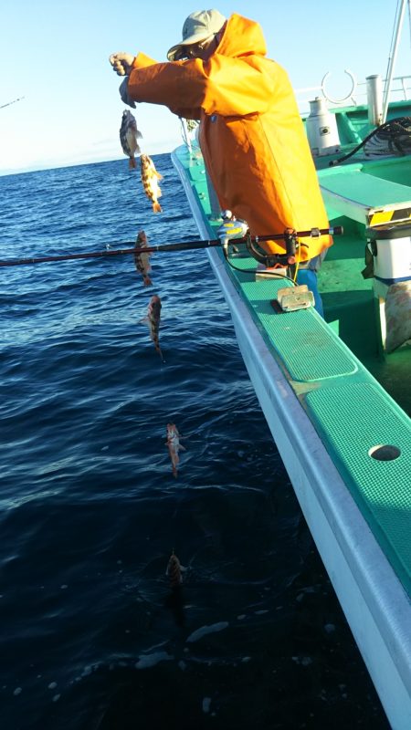 モンロー号 釣果