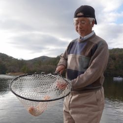 フィッシングレイクたかみや 釣果