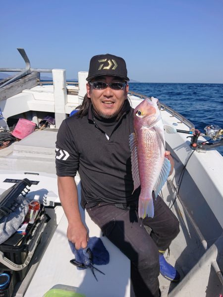 エンペラー 釣果