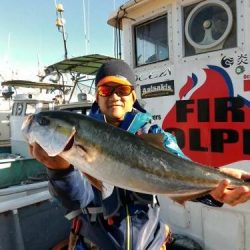 ファイヤードルフィン 釣果