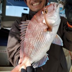 遊漁船 ニライカナイ 釣果