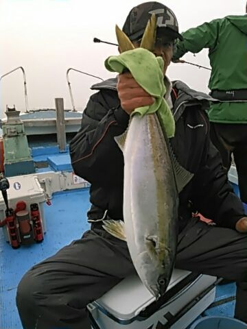 フィッシングガイド りょう 釣果