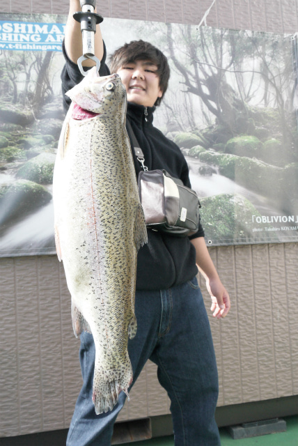 としまえんフィッシングエリア 釣果