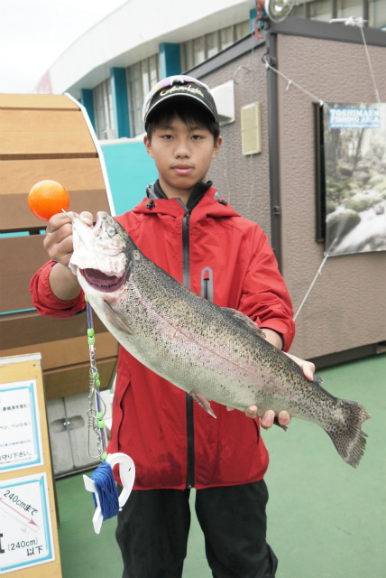 としまえんフィッシングエリア 釣果