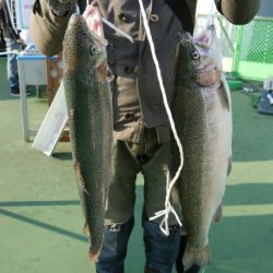 としまえんフィッシングエリア 釣果