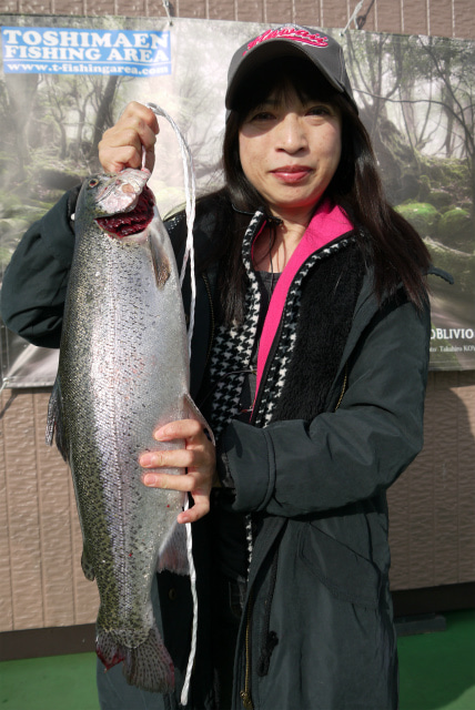 としまえんフィッシングエリア 釣果