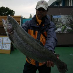 としまえんフィッシングエリア 釣果