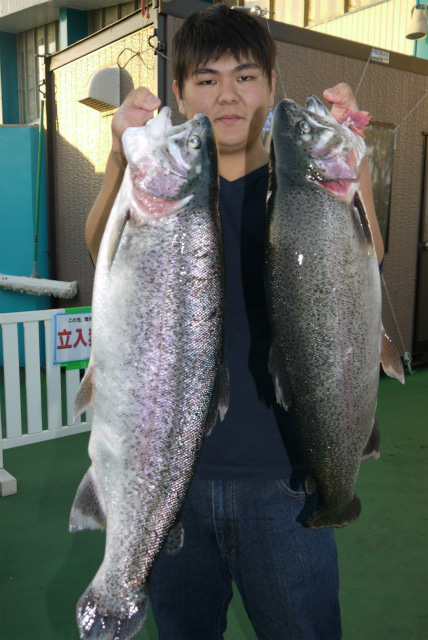 としまえんフィッシングエリア 釣果