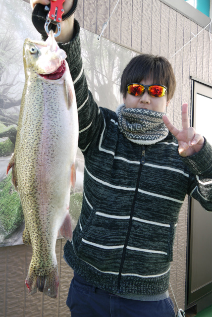 としまえんフィッシングエリア 釣果