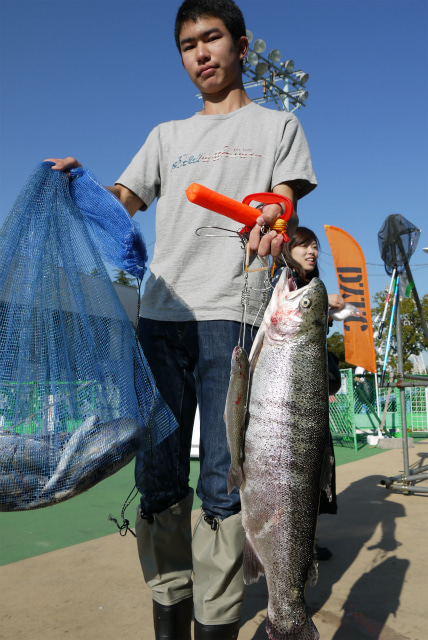としまえんフィッシングエリア 釣果