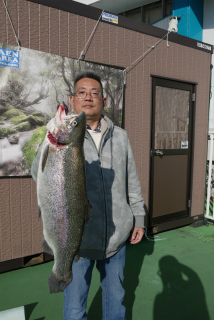 としまえんフィッシングエリア 釣果