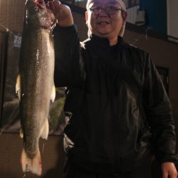 としまえんフィッシングエリア 釣果