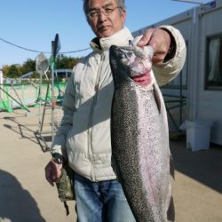 としまえんフィッシングエリア 釣果