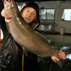 としまえんフィッシングエリア 釣果