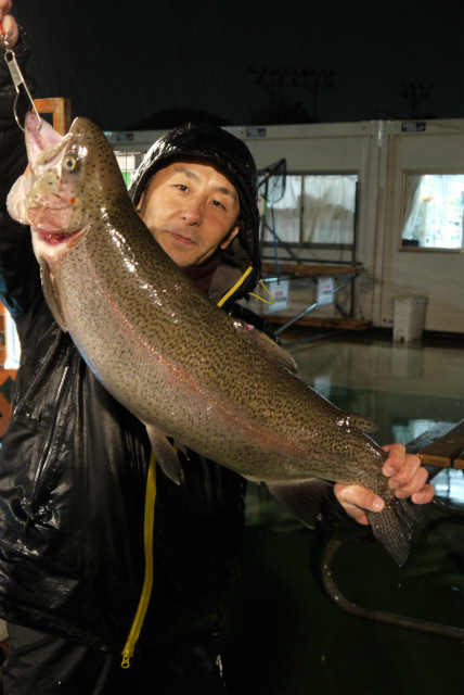 としまえんフィッシングエリア 釣果