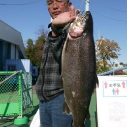 としまえんフィッシングエリア 釣果