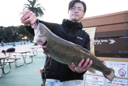 としまえんフィッシングエリア 釣果